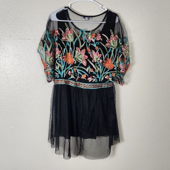 Tassels N Lace Dress Mesh Fully Lined Size L EUC - Picture 6 of 10